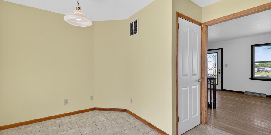 2900 E Moffett Lane, Bloomington, Indiana 47401,MLS,202536923