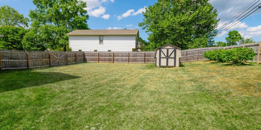 1017 S Carleton Court, Bloomington, Indiana 47401,MLS,202537033