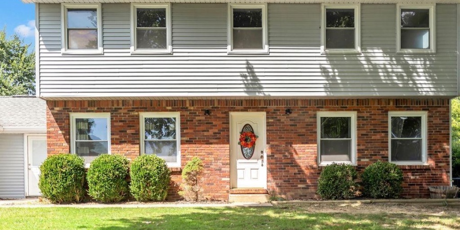 117 Mill Street, Bedford, Indiana 47421,MLS,202537044