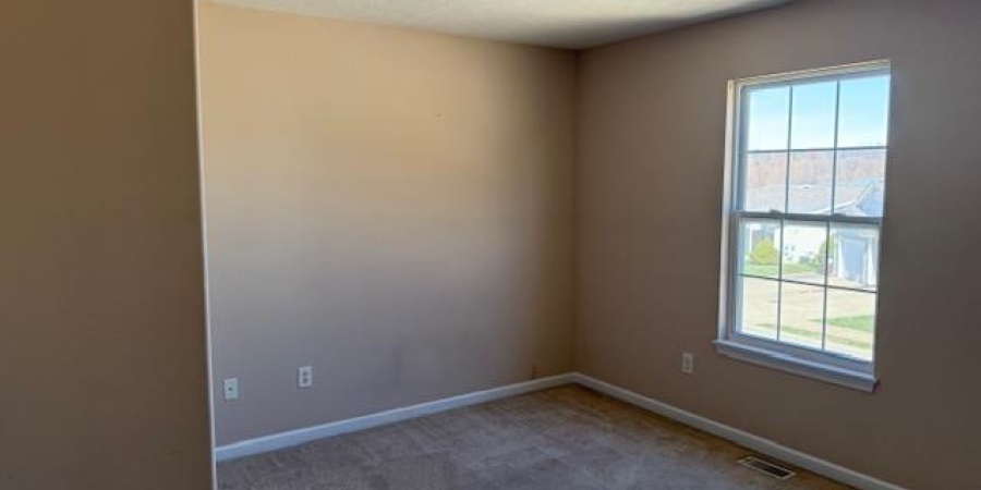 5713 W Monarch Court, Bloomington, Indiana 47403,MLS,202537046