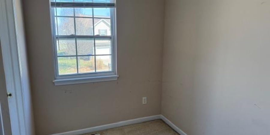 5713 W Monarch Court, Bloomington, Indiana 47403,MLS,202537046