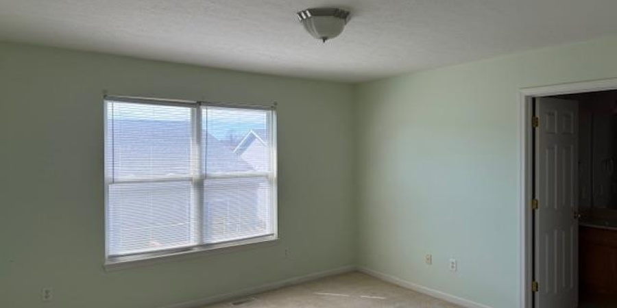 5713 W Monarch Court, Bloomington, Indiana 47403,MLS,202537046