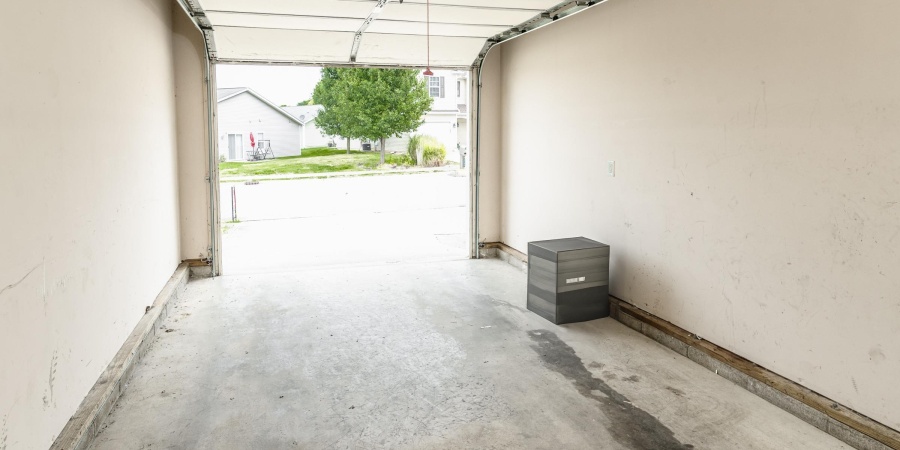 5713 W Monarch Court, Bloomington, Indiana 47403,MLS,202537046