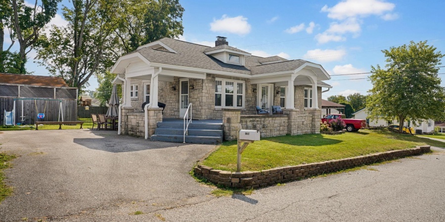 1208 T Street, Bedford, Indiana 47421,MLS,202537117