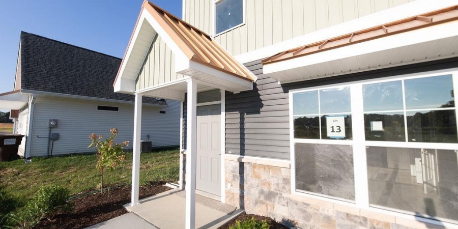 8092 S Prestwick Drive, Newberry, Indiana 47449,MLS,202537183