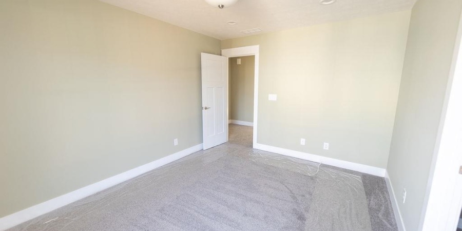 8092 S Prestwick Drive, Newberry, Indiana 47449,MLS,202537183