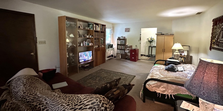 4424 E 10th Street, Bloomington, Indiana 47408-2804,MLS,202537244
