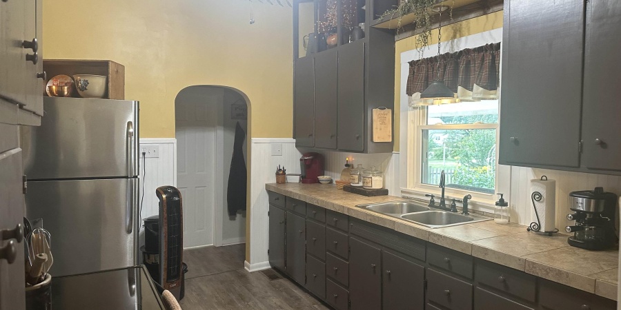 629 R Street, Bedford, Indiana 47421,MLS,202537376