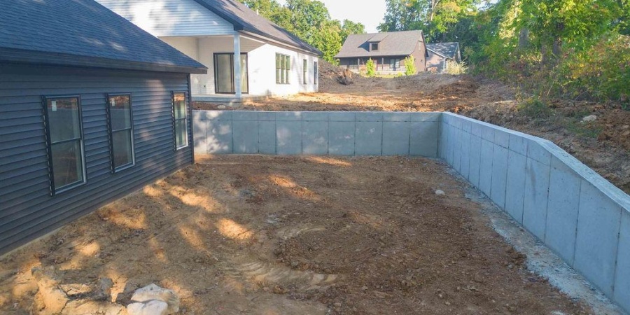 1749 W Ezekiel Drive, Bloomington, Indiana 47403,MLS,202537378