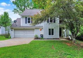 2210 S Laurelwood Cir Circle, Bloomington, Indiana 47401,MLS,202520025
