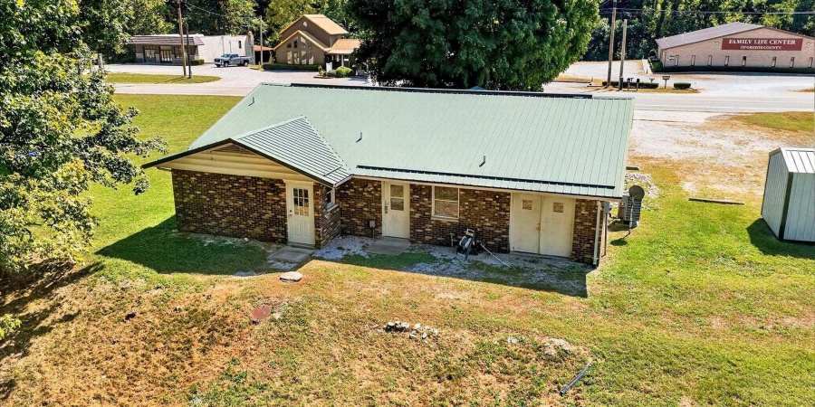 2082 W State Rd 54, Bloomfield, Indiana 47424,MLS,202537399