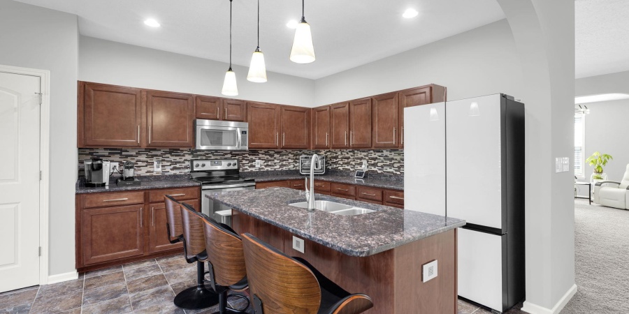 5368 W Stonewood Drive, Bloomington, Indiana 47403,MLS,202537413