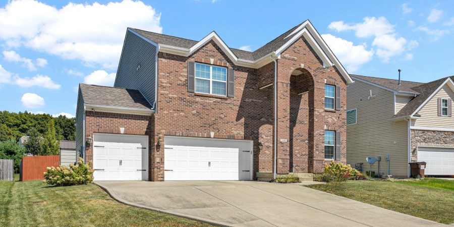 5368 W Stonewood Drive, Bloomington, Indiana 47403,MLS,202537413