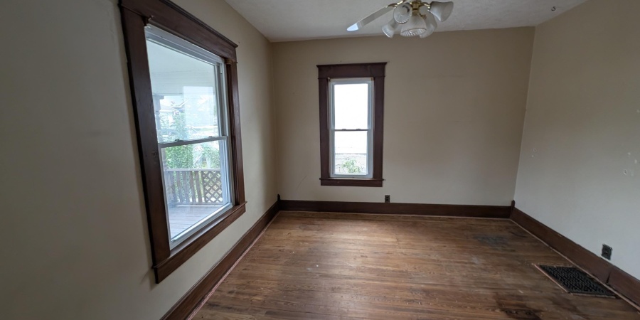 1228 9Th Street, Bedford, Indiana 47421-2518,MLS,202537567