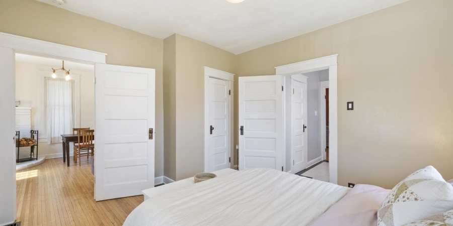 808 W 2nd Street, Bloomington, Indiana 47403,MLS,202537580