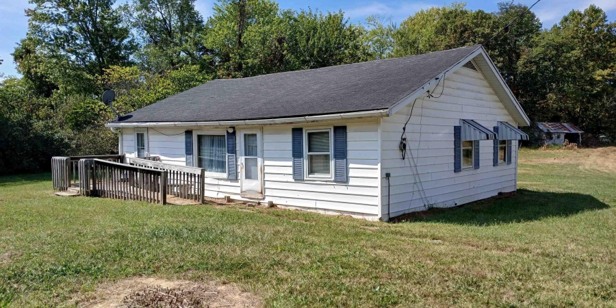 9720 S Chapel Hill Rd, Heltonville, Indiana 47436,MLS,202537587