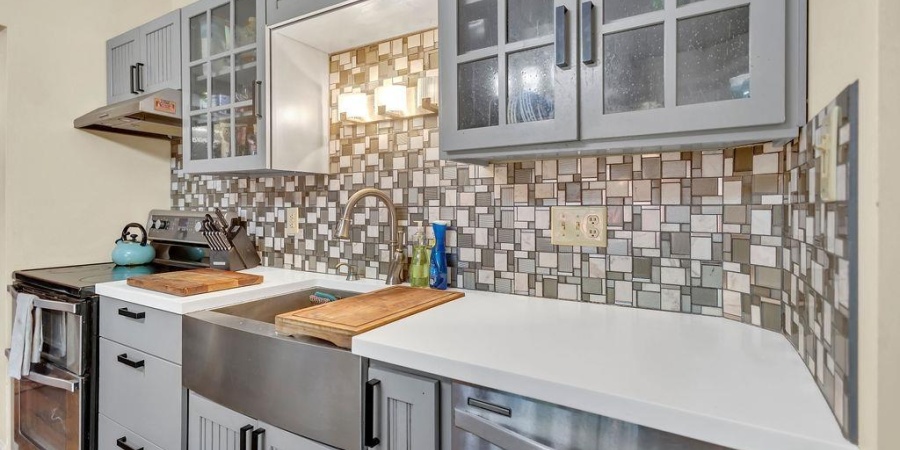 2712 S Pine Meadows Drive, Bloomington, Indiana 47403-3411,MLS,202537617