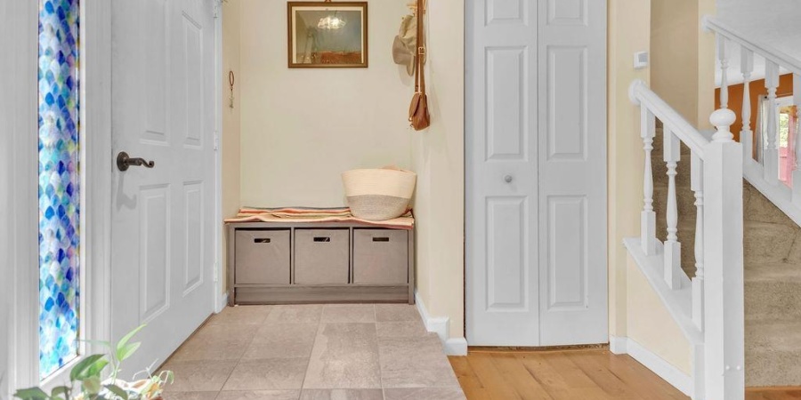 2712 S Pine Meadows Drive, Bloomington, Indiana 47403-3411,MLS,202537617