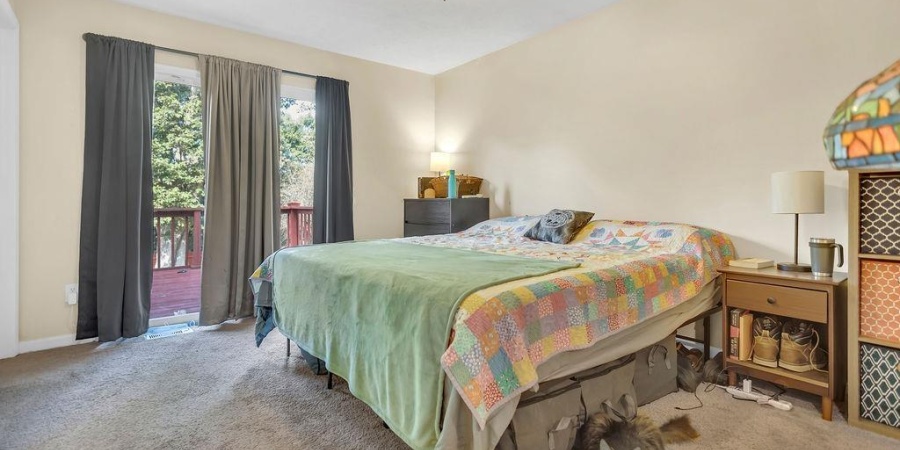 2712 S Pine Meadows Drive, Bloomington, Indiana 47403-3411,MLS,202537617