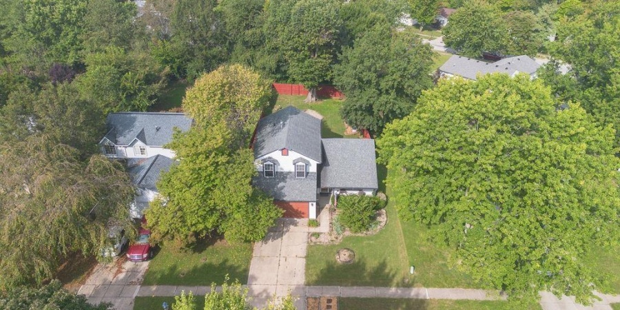 2712 S Pine Meadows Drive, Bloomington, Indiana 47403-3411,MLS,202537617