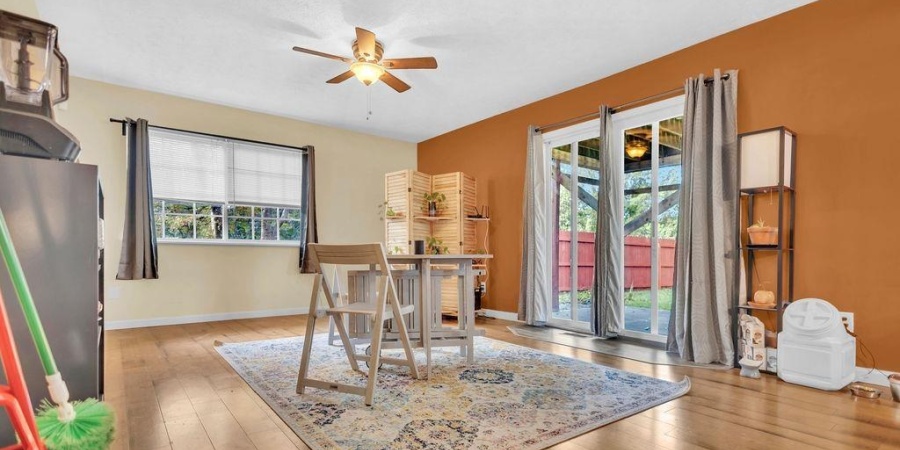 2712 S Pine Meadows Drive, Bloomington, Indiana 47403-3411,MLS,202537617