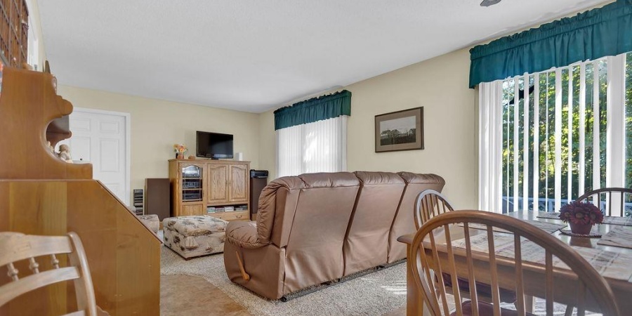 4306 E Whitley Drive, Bloomington, Indiana 47401,MLS,202537646