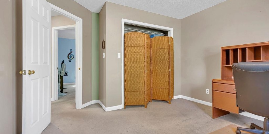 4306 E Whitley Drive, Bloomington, Indiana 47401,MLS,202537646