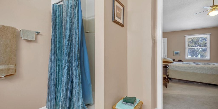 4306 E Whitley Drive, Bloomington, Indiana 47401,MLS,202537646