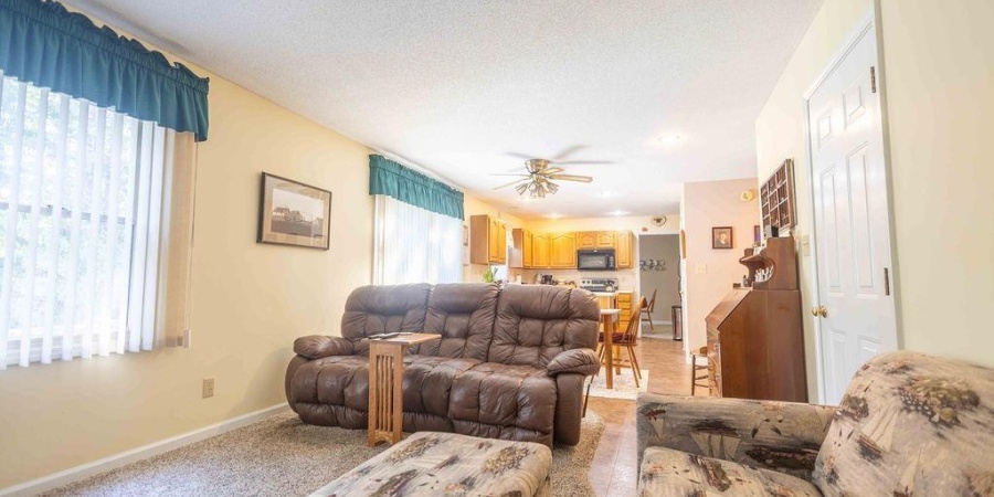 4306 E Whitley Drive, Bloomington, Indiana 47401,MLS,202537646