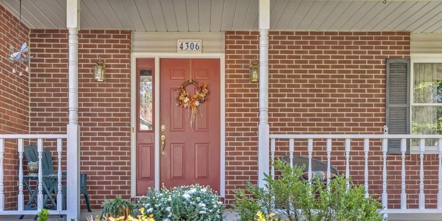 4306 E Whitley Drive, Bloomington, Indiana 47401,MLS,202537646