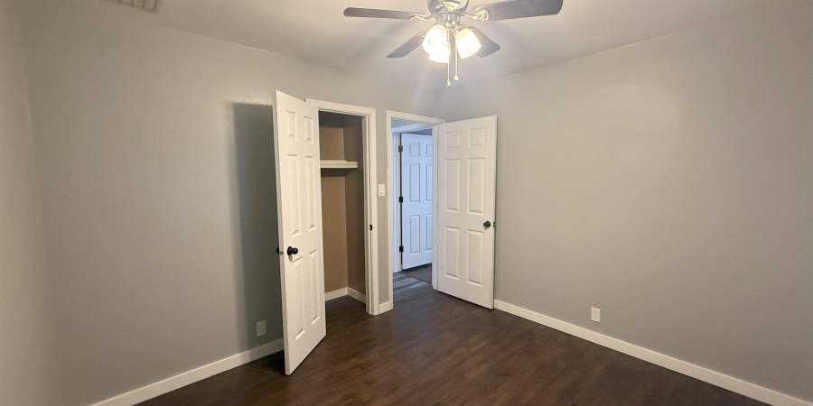 809 E Azalia Drive, Terre Haute, Indiana 47802,MLS,202537655