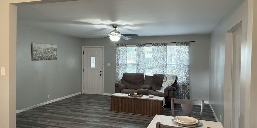 809 E Azalia Drive, Terre Haute, Indiana 47802,MLS,202537655