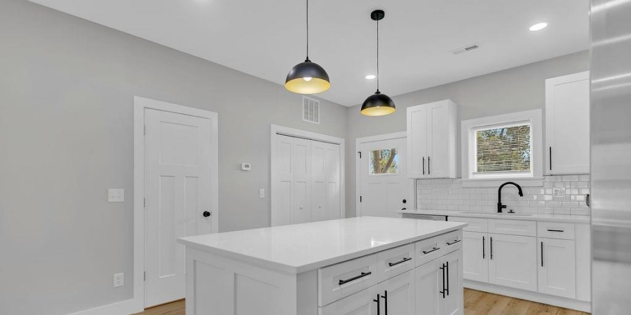 1104 N Grant Street, Bloomington, Indiana 47408,MLS,202537768