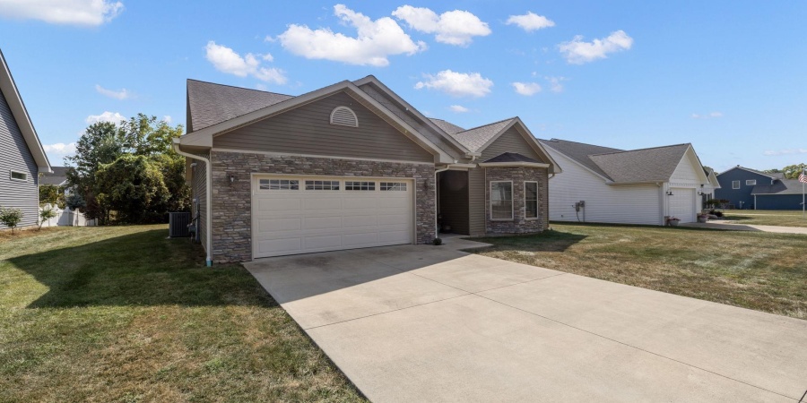 4095 W Geranium Lane, Bloomington, Indiana 47404,MLS,202537716