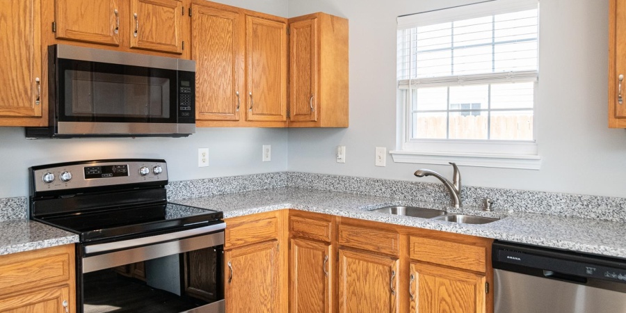 635 S Fieldstone Boulevard, Bloomington, Indiana 47403,MLS,202537890