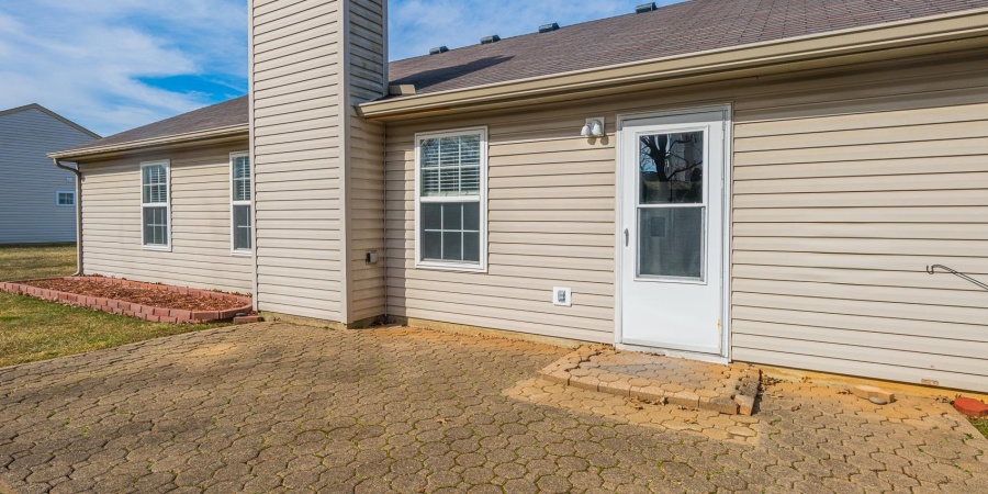 635 S Fieldstone Boulevard, Bloomington, Indiana 47403,MLS,202537890