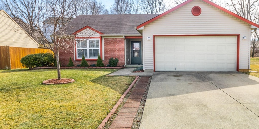 635 S Fieldstone Boulevard, Bloomington, Indiana 47403,MLS,202537890
