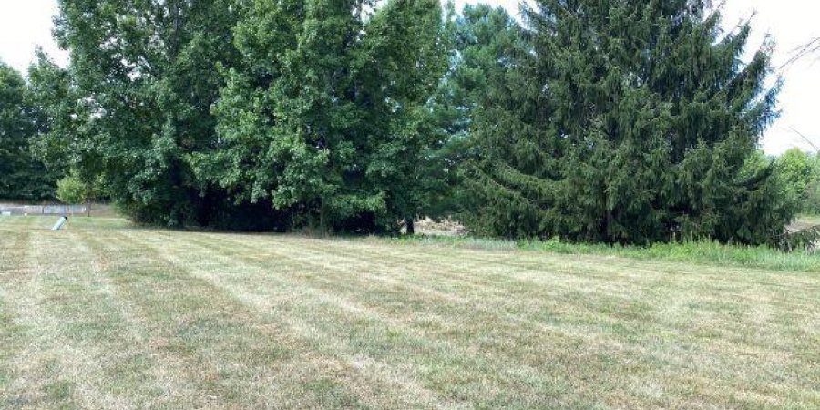 2811 E Geneva Circle, Bloomington, Indiana 47401-5196,MLS,202537801