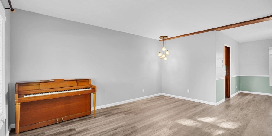 737 S Western Drive, Bloomington, Indiana 47403,MLS,202537799