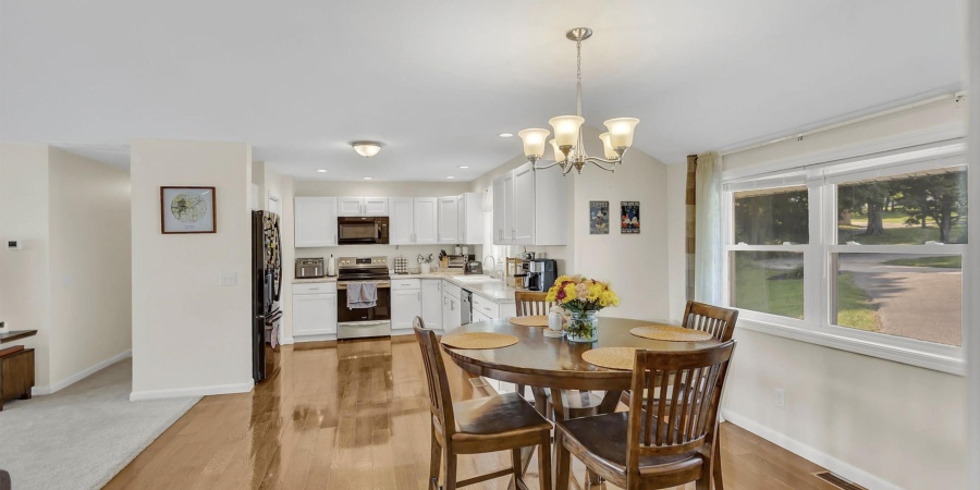 1744 parkview Drive, Bedford, Indiana 47421,MLS,202537897