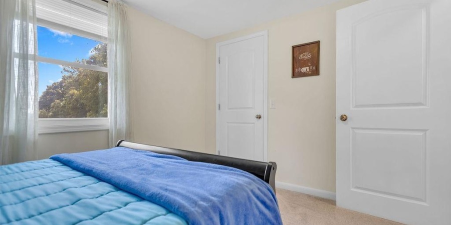 1744 parkview Drive, Bedford, Indiana 47421,MLS,202537897