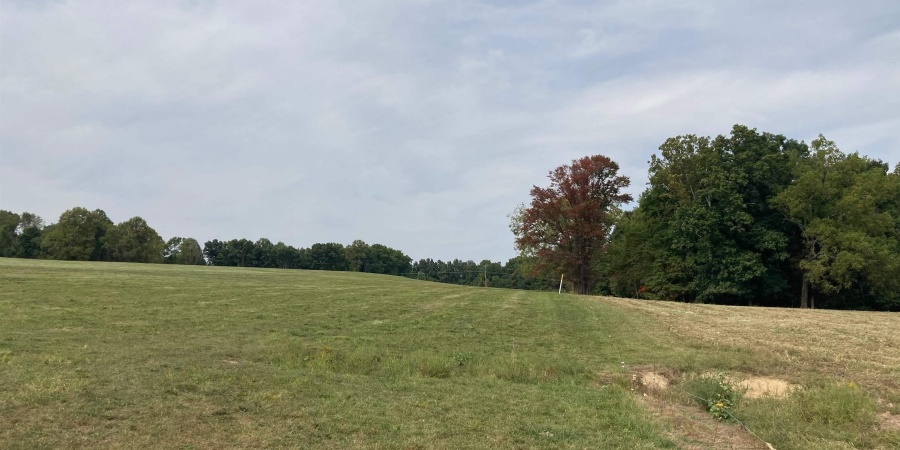 960 N Blue Barn Road, Bloomfield, Indiana 47424,MLS,202538161