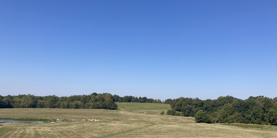 960 N Blue Barn Road, Bloomfield, Indiana 47424,MLS,202538161