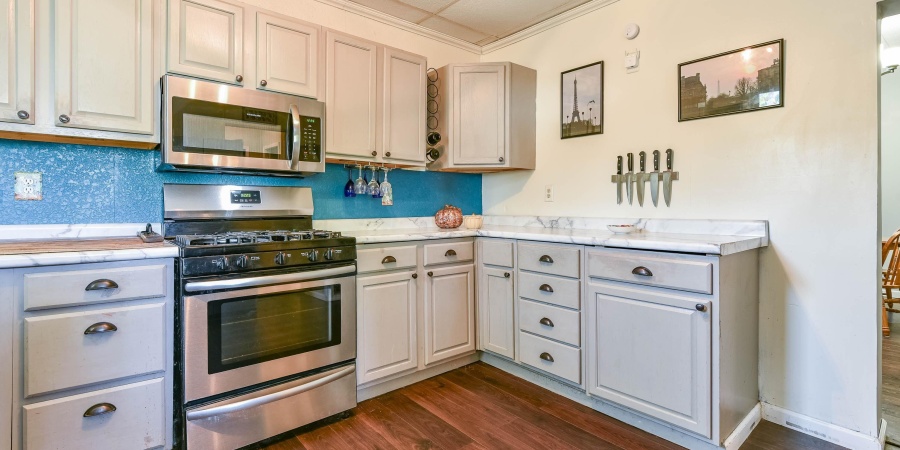 118 W South Street, Bloomfield, Indiana 47424-1324,MLS,202538184