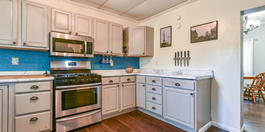 118 W South Street, Bloomfield, Indiana 47424-1324,MLS,202538184