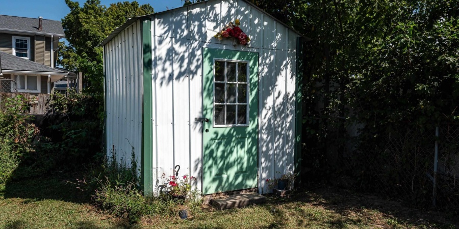 118 W South Street, Bloomfield, Indiana 47424-1324,MLS,202538184