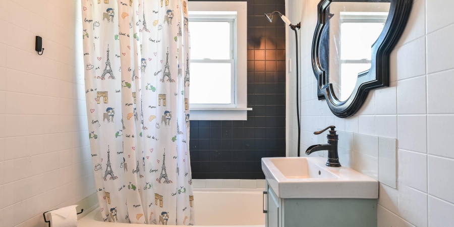 118 W South Street, Bloomfield, Indiana 47424-1324,MLS,202538184