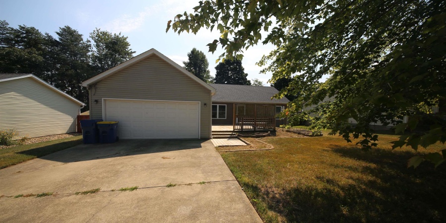 2011 W Cory Drive, Bloomington, Indiana 47403,MLS,202538254