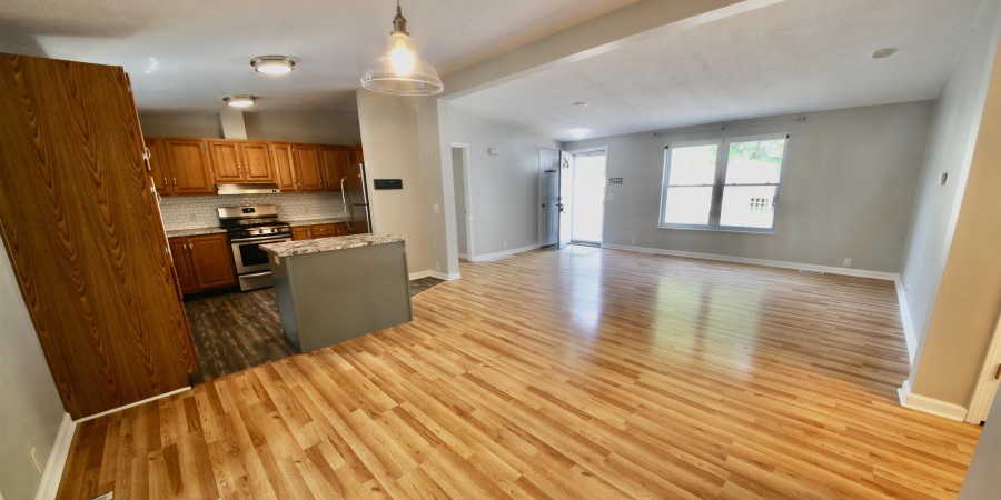 2011 W Cory Drive, Bloomington, Indiana 47403,MLS,202538254