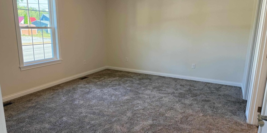 389 NE H Street, Linton, Indiana 47441,MLS,202538265